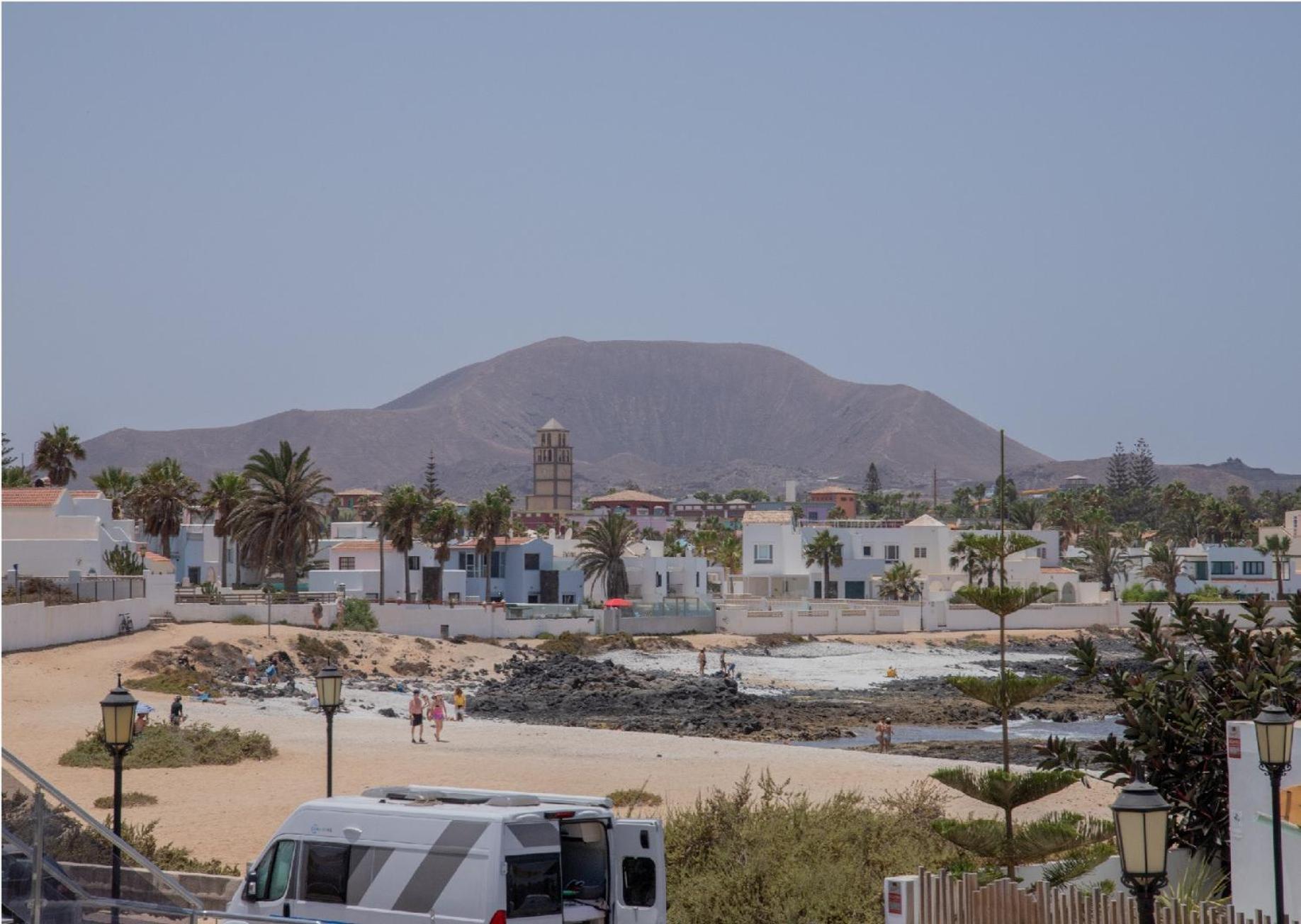 Apartment Holiday 5 Beachfront Corralejo By Holidays Home Bagian luar foto