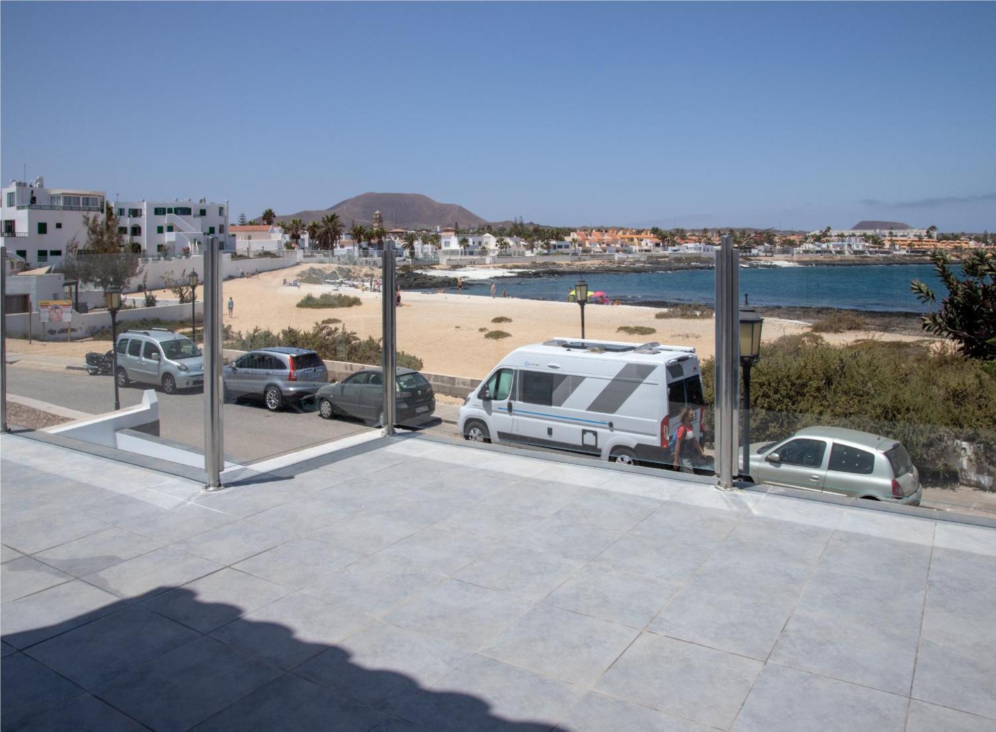 Apartment Holiday 5 Beachfront Corralejo By Holidays Home Bagian luar foto